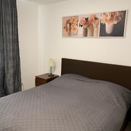 Apartament Tt10 Botanicka Trnava Esterno foto