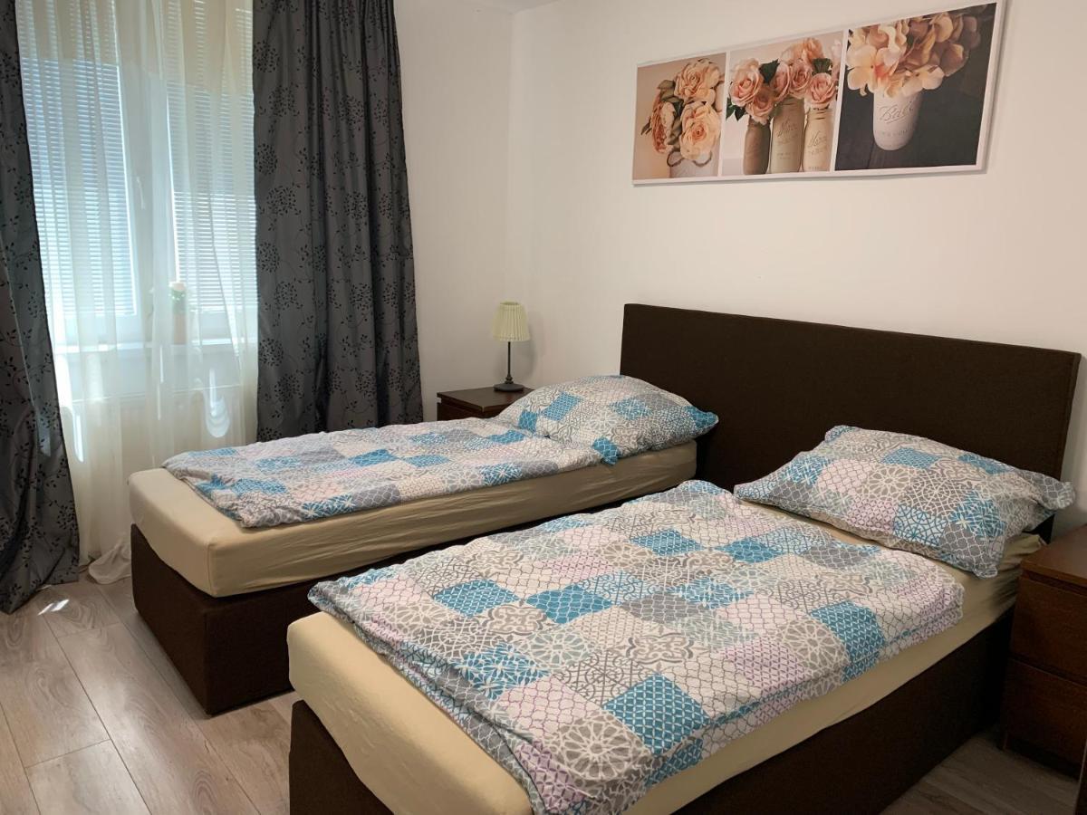 Apartament Tt10 Botanicka Trnava Esterno foto