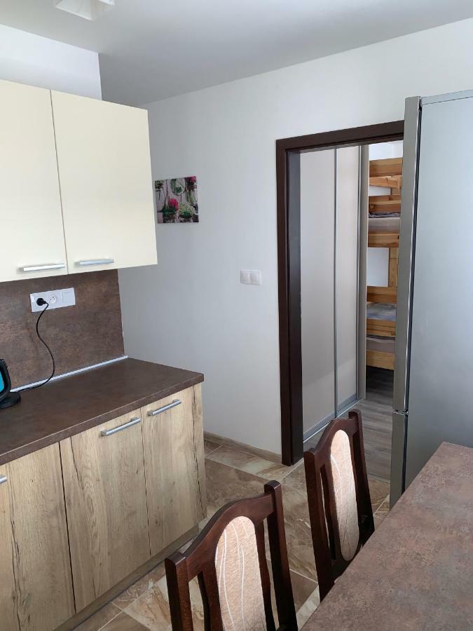 Apartament Tt10 Botanicka Trnava Esterno foto